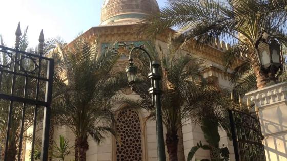 مسجد الرحمن الرحيم على طريق صلاح سالم