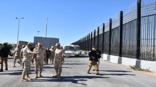 رئيس أركان حرب القوات المسلحة يتفقد إحدى نقاط تأمين خط الحدود الدولية
