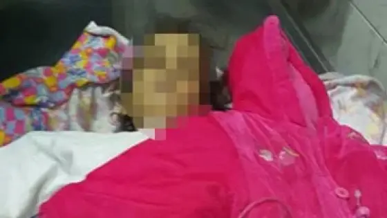 مصرع رضيعة خنقًا في طهطا بسوهاج والتحقيقات جارية