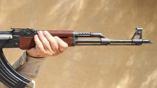 “بسبب ركنة سيارة”.. 3مصابين في مشاجرة بالأسلحة النارية بالهرم