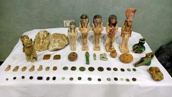 ضبط شخصين بحوزتهما 53 قطعة أثرية نادرة بين أسيوط والمنيا
