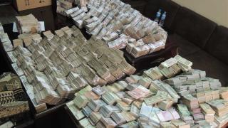 ضبط قضايا عملة بقيمة 5 ملايين جنيه خلال 24 ساعة