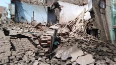 إصابة شخصين في انهيار منزل في قنا