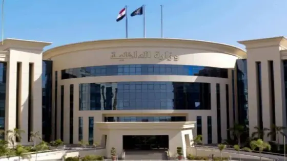 الداخلية تنفي التشكيك في الإجراءات المرورية المستحدثة وتؤكد نجاح التشغيل التجريبي