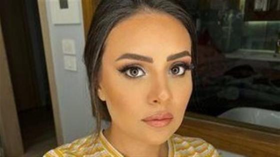 مئات الغرباء في غرفة النوم.. مواطن يقاضي مريم الباجوري بعد تحول حياته إلى جحيم!