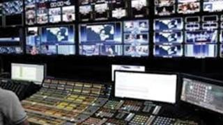 ضبط “مكتب كاستينج” يستقطب فتيات لتصوير مقاطع فيديو بالعجوزة