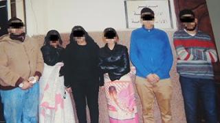 الساعة بـ300جنيه.. ضبط شبكة منافية للأداب بحلوان