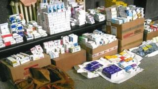 وقائع ضبط 373عبوة أدويه بيطريه مجهولة المصدر في اكبر حمله مكبره بالشرقيه