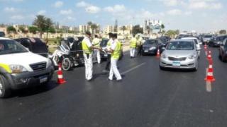 117 ألف مخالفة مرورية في 24 ساعة.. وضبط 41 سائقًا ثبت تعاطيهم مواد مخدرة أثناء القيادة