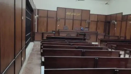 تخفيف حكم عامل سرق مجوهرات متنكرًا بالنقاب إلى 15 سنة في القاهرة