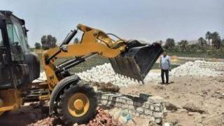 محافظ أسيوط: إزالة 32 حالة تعدٍ على أراضٍ زراعية وأملاك دولة