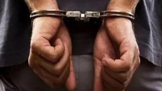 حبس طالب بكلية الهندسة 4 أيام بالشرقية لاتهامه بالتسبب في وفاة مواطن وطفلته وإصابة زوجته