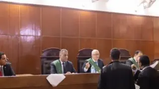 لحيازتهم 2 كيلو شابو.. إحالة 3 متهمين بالاتجار بالمخدرات فى سوهاج للمفتى