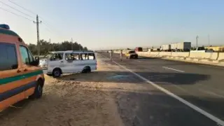 انقلاب ميكروباص على طريق الإسماعيلية–السويس يُصيب 11 شخصًا