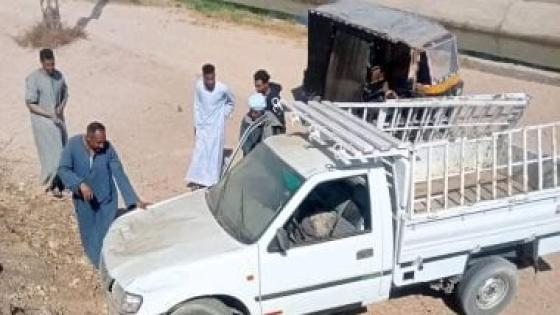 إصابة 3 مواطنين في حادث تصادم سيارة ربع نقل وتروسيكل بقرية الأشراف في قنا
