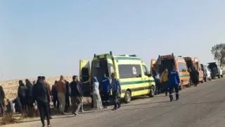 وفاة عامل وإصابة آخر في حادث تصادم دراجة نارية بالسويس