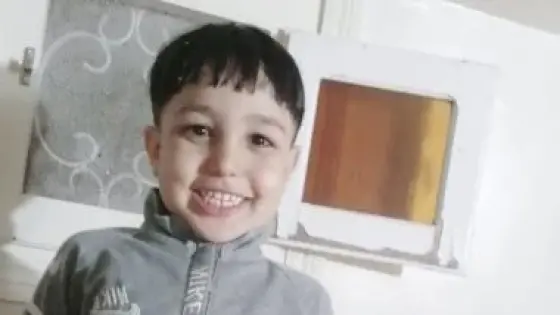 مأساة في العاشر من رمضان: العثور على طفل مقتول داخل جوال