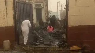 فرق الحماية المدنية تسيطر على حريق بجوار مسجد سيدي عبد الرحيم القنائي بقنا