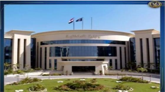ضبط قضايا اتجار غير مشروع بالنقد الأجنبي بأكثر من 7 ملايين جنيه ومصادرة 6 أطنان دقيق خلال 24 ساعة