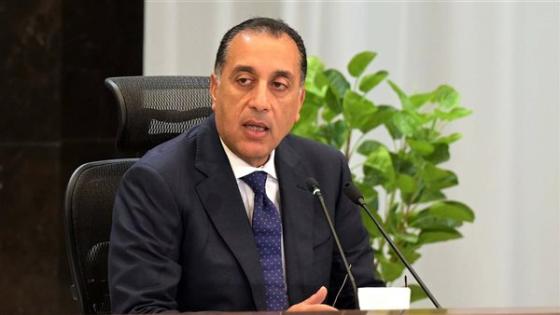 رئيس الوزراء يهنئ الرئيس السيسي بحلول عيد الفطر المبارك
