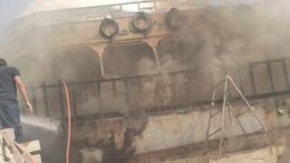 السيطرة على حريق مركب صيد بميناء الأتكة فى السويس