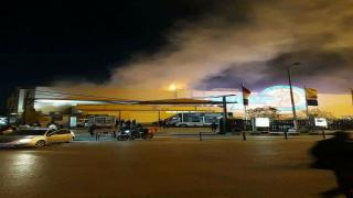 حريق هائل في مول “هايبر وان” بالشيخ زايد