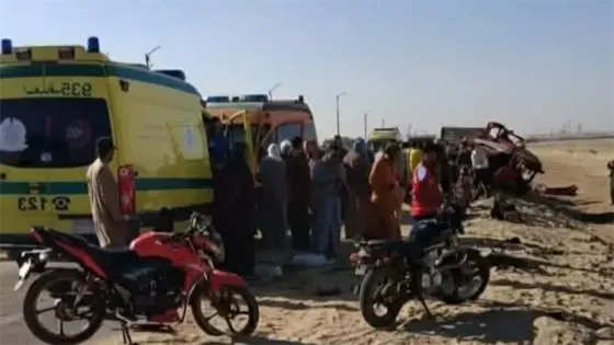 مصرع 4 أشخاص وإصابة 60 آخرين في حادثين مروعين على صحراوي المنيا..تحرك أمني وتحقيقات لكشف الملابسات