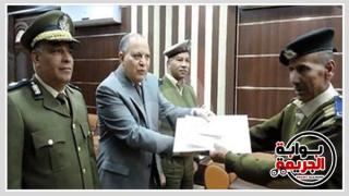 مدير امن كفرالشيخ يكرم أمين شرطه سلم 50 الف جنيه