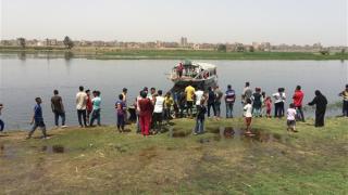 أهالي قرية ” أولاد خلف” ينتشلون جثة غريق في مياه النيل بسوهاج