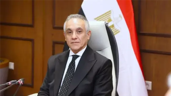 وزير العدل يمنح 23 موظفًا بشركة مياه البحر الأحمر صفة مأموري الضبط القضائي حتى 2028