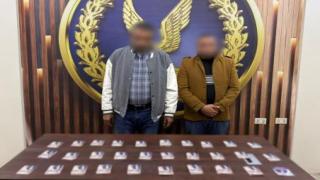 ضبط شخصين يحاولان توزيع كروت دعائية انتخابية في البحيرة