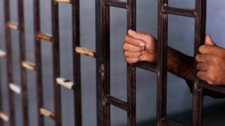 حراميه الهواتف المحموله سقطو بعد سرقه 22 محمول فى الفيوم