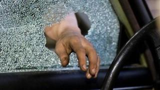 تفاصيل القبض على أخطر عصابه لسرقه السيارات بالاسكندرية