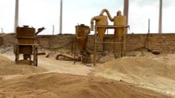 ضبط شخصين لإدارة مصنعين بدون ترخيص بالجيزة