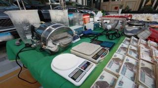 مجوهرات ودولارات و200 كيلو حشيش.. أبرز الأحراز مع عصابة سارة خليفة