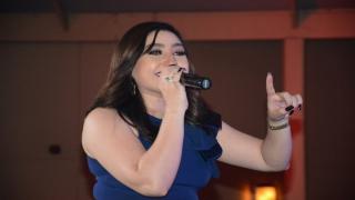 الفنانة والمطربة الشعبية بوسي