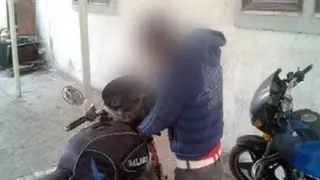 الأمن يكشف ملابسات فيديو سرقة دراجة نارية بالسويس ويضبط المتهمين