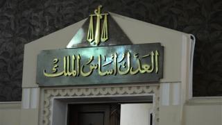 مستريح السيارات لهف أموال العملاء وتهرب منهم بمصر الجديده