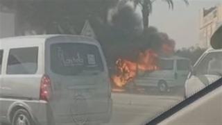 حريق ميكروباص على محور 26 يوليو.. والركاب ينجون بأعجوبة