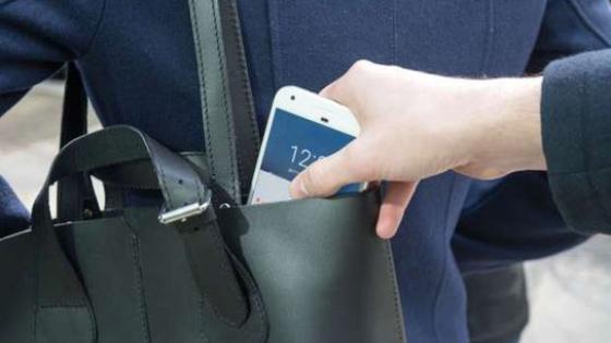 مصرع لص بالقاهرة الجديدة أثناء هروبه بعد سرقة هاتف خادمة نيجيرية