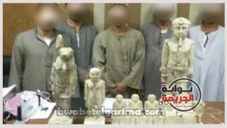 مشاجرة بالاسلحة النارية تكشف اخطر عصابة لتجارة الاثار وبحوزتهم 17 تمثالًا أثريًا فى قنا