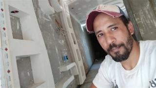 جريمة مأساوية بالزاوية الحمراء.. أب ونجله يقتلان عاملاً بسبب خلاف على كيس شيبسي