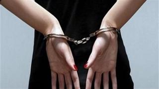 حبس صيدلانية متهمة بإنهاء حياة طفلها البالغ 8 سنوات في المنصورة