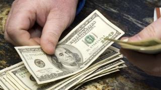 سقوط “عبد الغفار”أخطر تاجر عمله بالسوق السوداء فى قنا