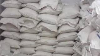 إنعدام الضمير .. ضبط ” 100 طن سكر ” غير صالحة للإستهلاك الآدمي فى جرجا بسوهاج