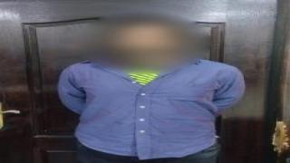 ضبط شخص تعدى بالضرب على ابنتيه بالوادى الجديد