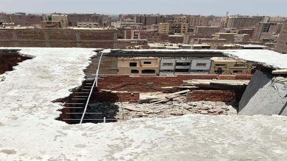 استمرارًا لخطة مواجهة البناء المخالف.. إزالة سقفين مخالفين بالقطاع الشمالي بحي الهرم