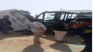 إصابة 49 شخصًا في تصادم ميني باص مع سيارة نقل أعلى محور الضبعة