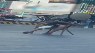 كشف ملابسات فيديو ابتزاز سائقي الميكروباص بالنزهة.. وضبط المتهم