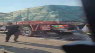 إصابة 9 أشخاص إثر تصادم تريلا وميكروباص على الطريق الإقليمي بالشرقية